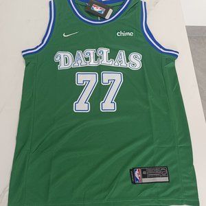 Unisex Dallas Mavericks Luka Doncic Nike Royal  Swingman Jersey 77#